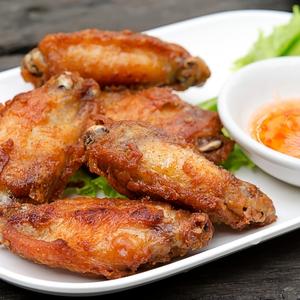 6 Pcs of Spicy Wings