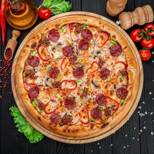 Chicken Feast Pizza